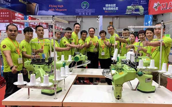 1713514693752257.png 037a2602edae3200130f50e90019941.png